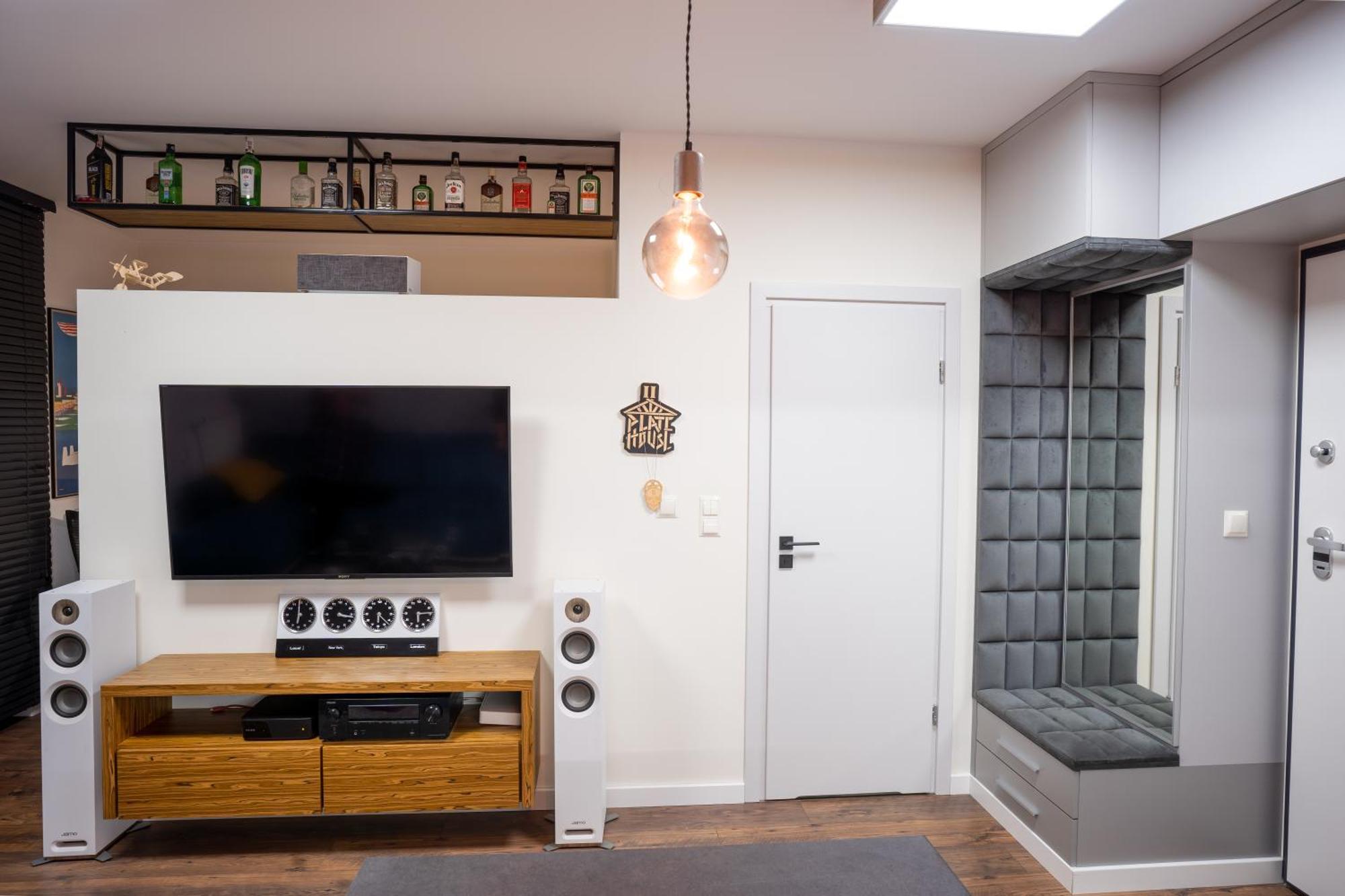 Kasprzaka 31A Free Garage By Perfect Apart Варшава Екстер'єр фото